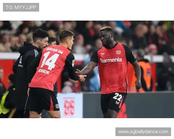 德甲上演进球盛宴法兰克福逆转连追四球主场六比四力克门兴 德甲上演进球盛宴法兰克福逆转连追四球主场六比四力克门兴